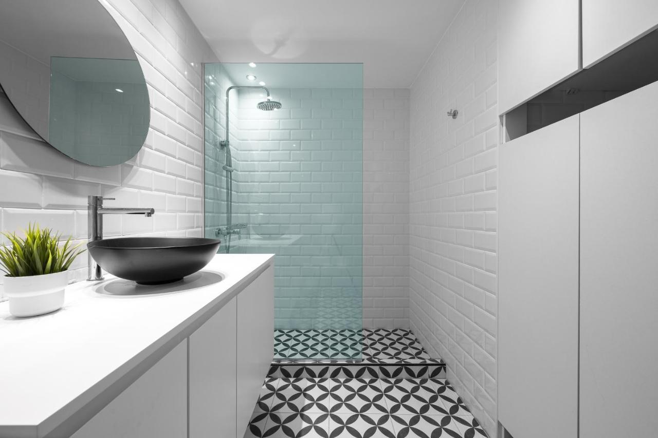 Nyma White Apartments, The Luxury Suites 塞萨洛尼基 外观 照片