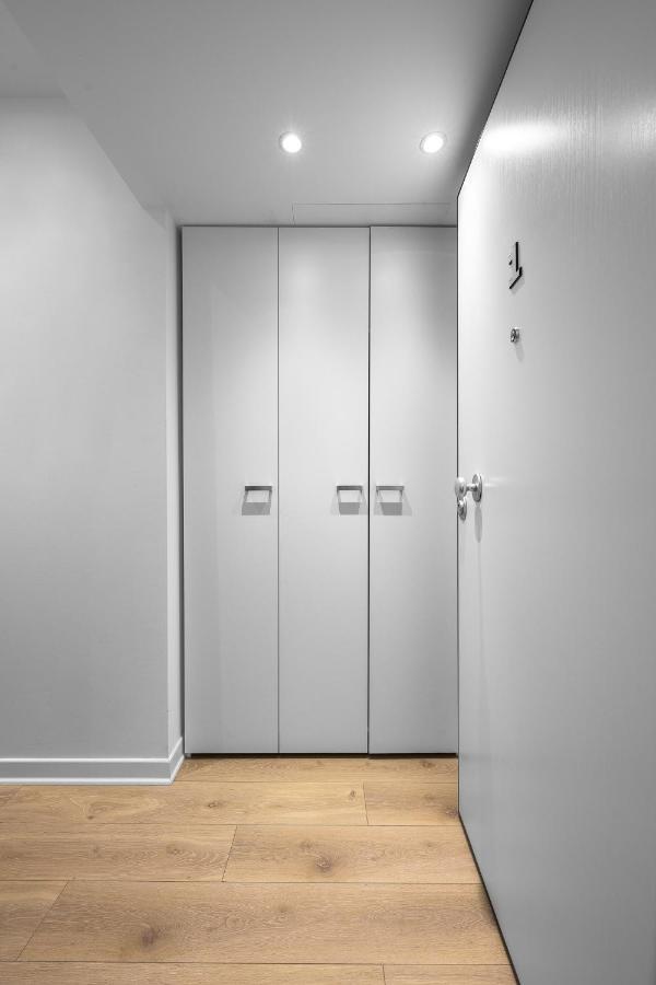 Nyma White Apartments, The Luxury Suites 塞萨洛尼基 外观 照片