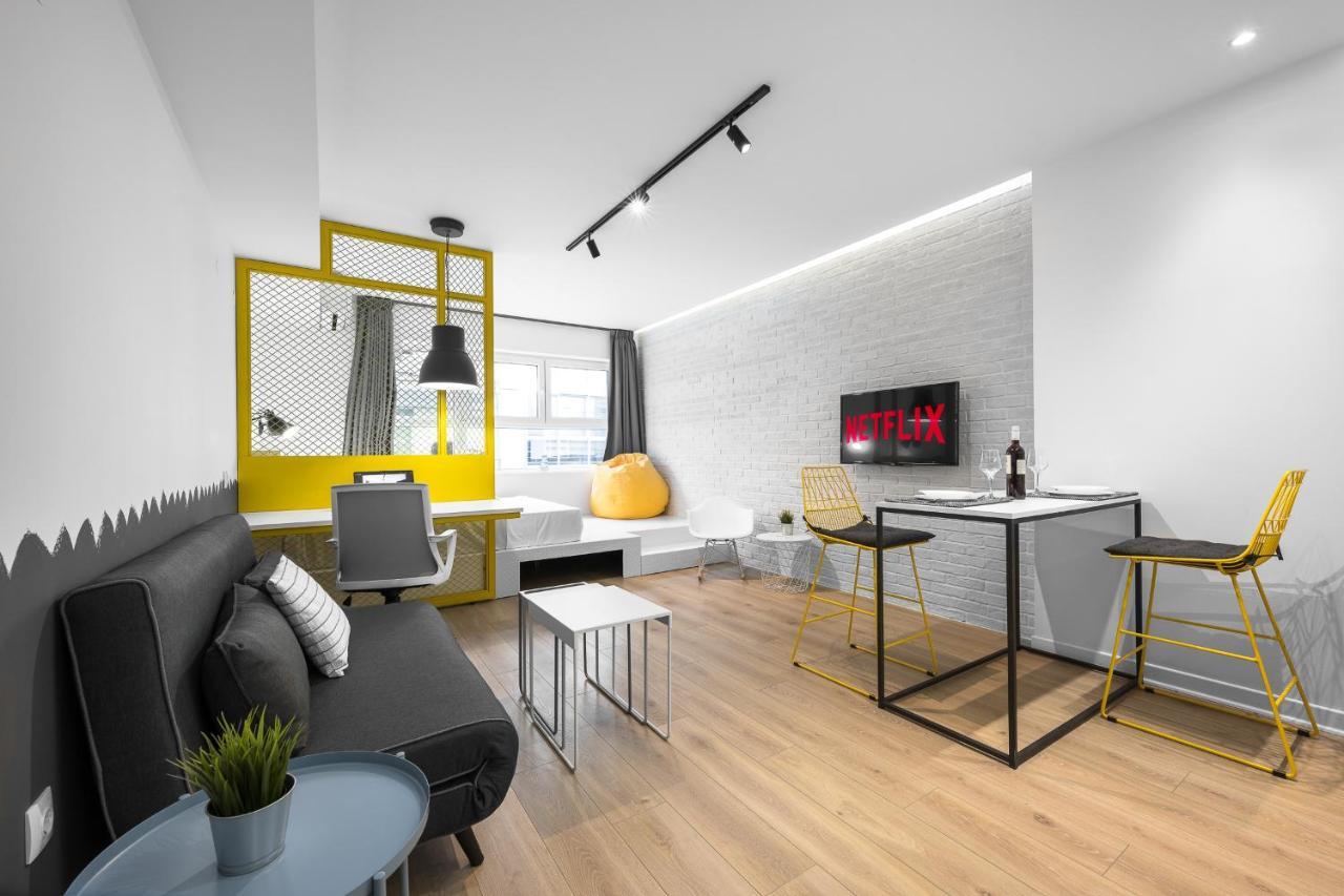 Nyma White Apartments, The Luxury Suites 塞萨洛尼基 外观 照片