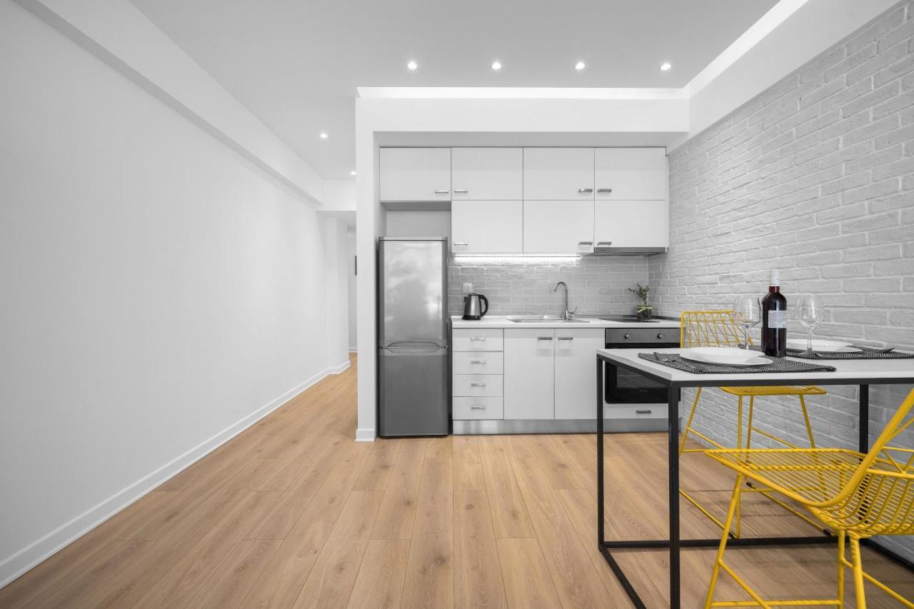 Nyma White Apartments, The Luxury Suites 塞萨洛尼基 外观 照片