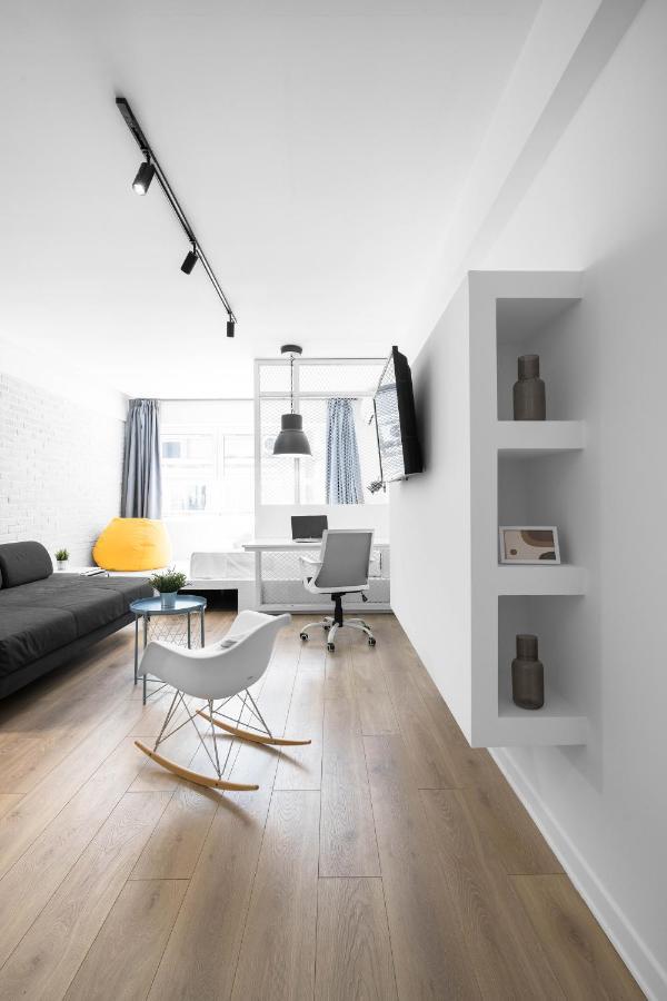 Nyma White Apartments, The Luxury Suites 塞萨洛尼基 外观 照片