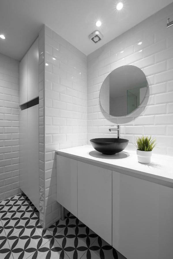 Nyma White Apartments, The Luxury Suites 塞萨洛尼基 外观 照片