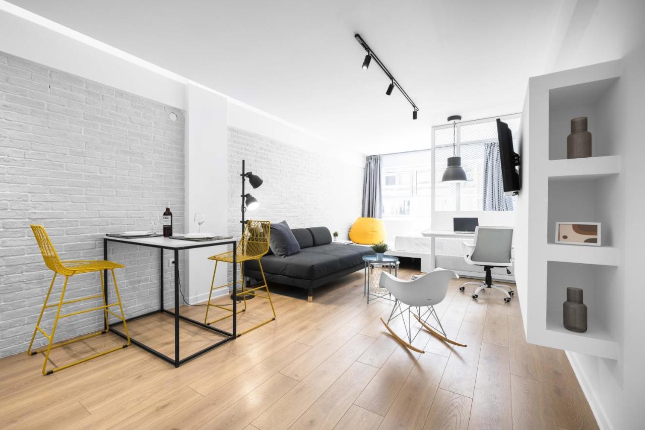 Nyma White Apartments, The Luxury Suites 塞萨洛尼基 外观 照片