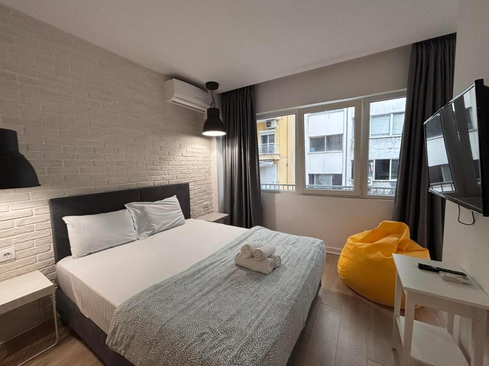 Nyma White Apartments, The Luxury Suites 塞萨洛尼基 外观 照片