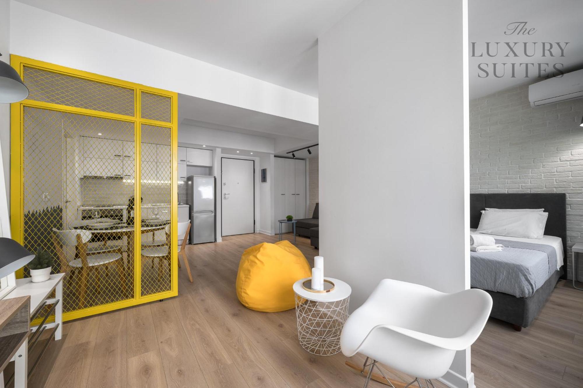 Nyma White Apartments, The Luxury Suites 塞萨洛尼基 外观 照片