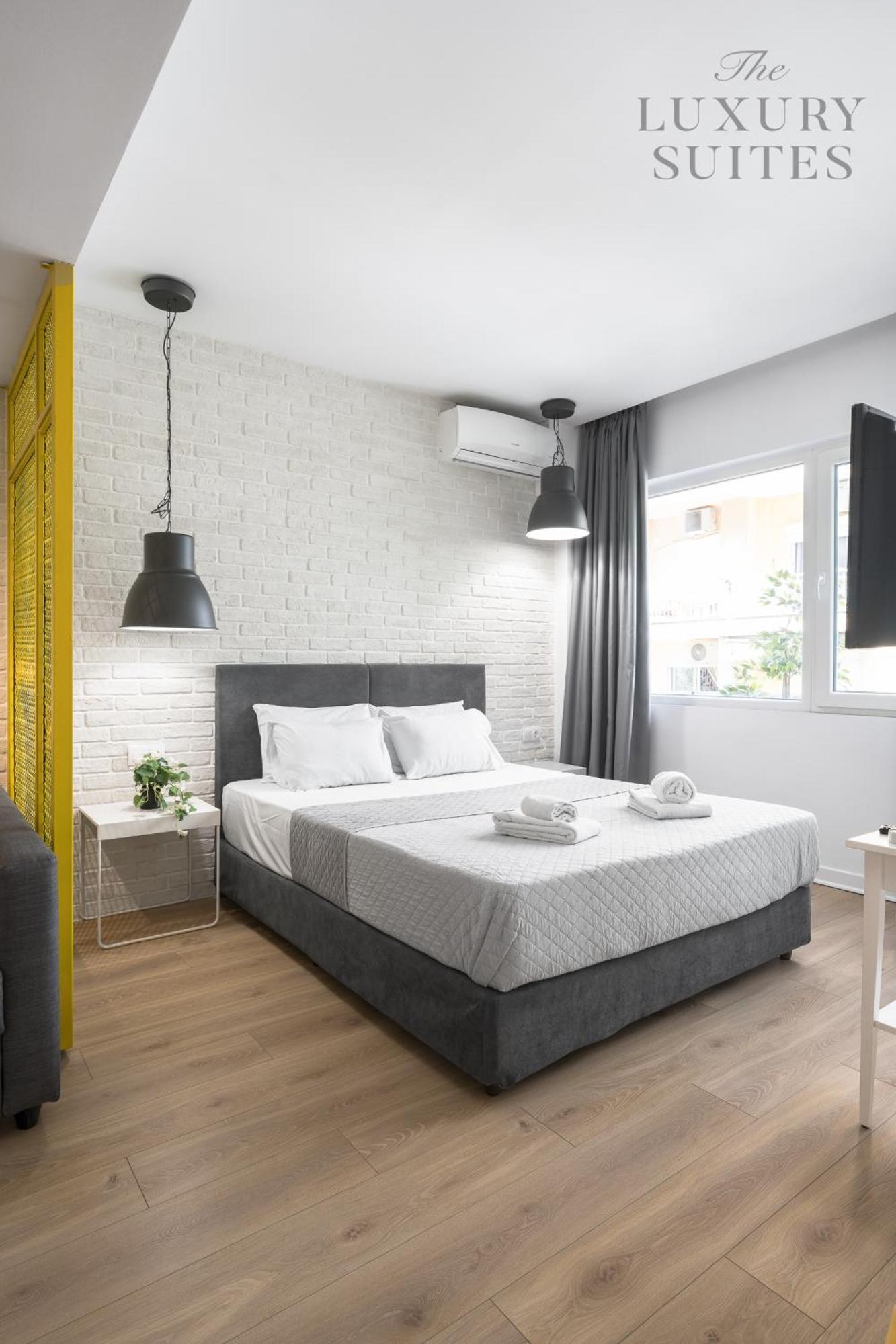 Nyma White Apartments, The Luxury Suites 塞萨洛尼基 外观 照片