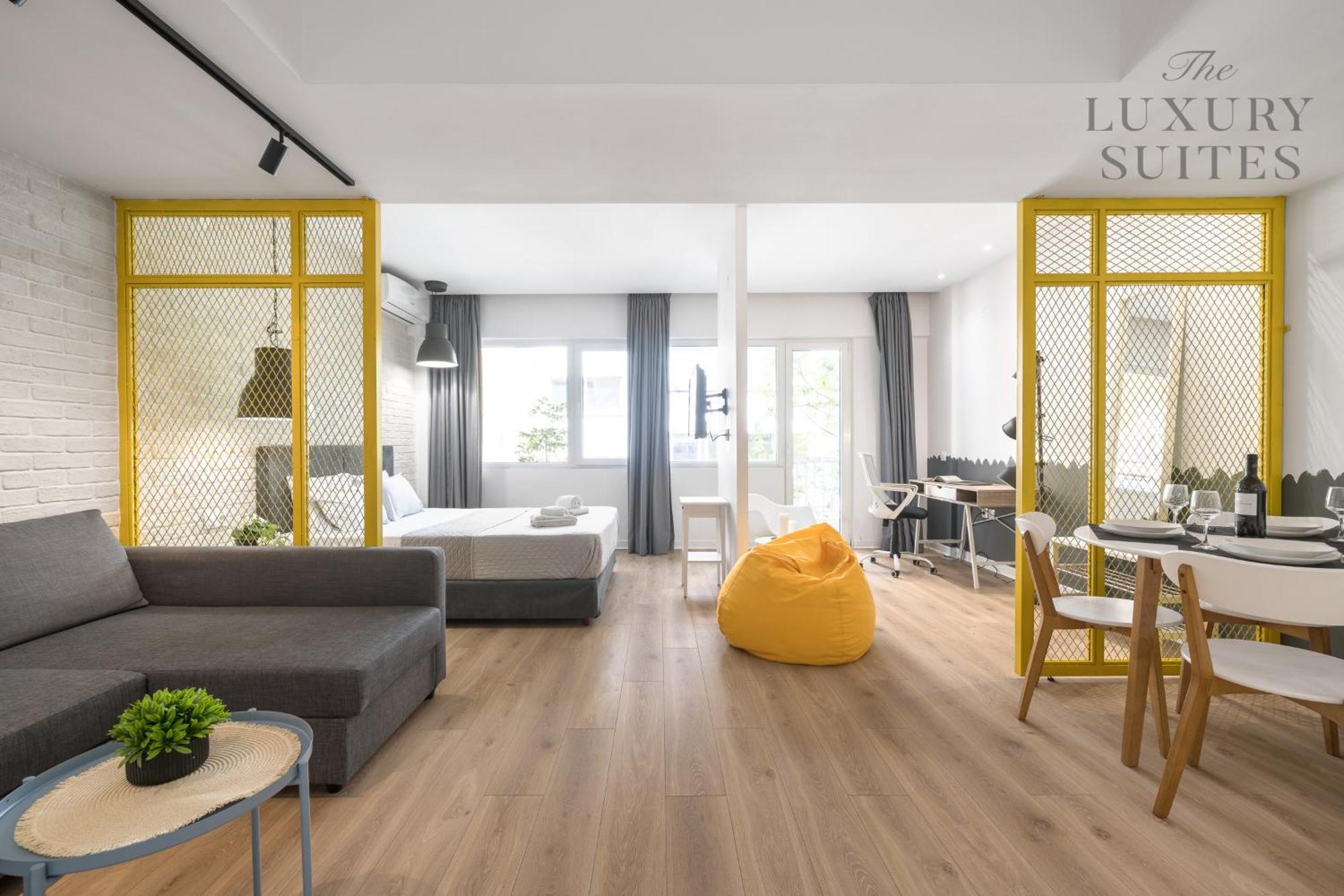 Nyma White Apartments, The Luxury Suites 塞萨洛尼基 外观 照片