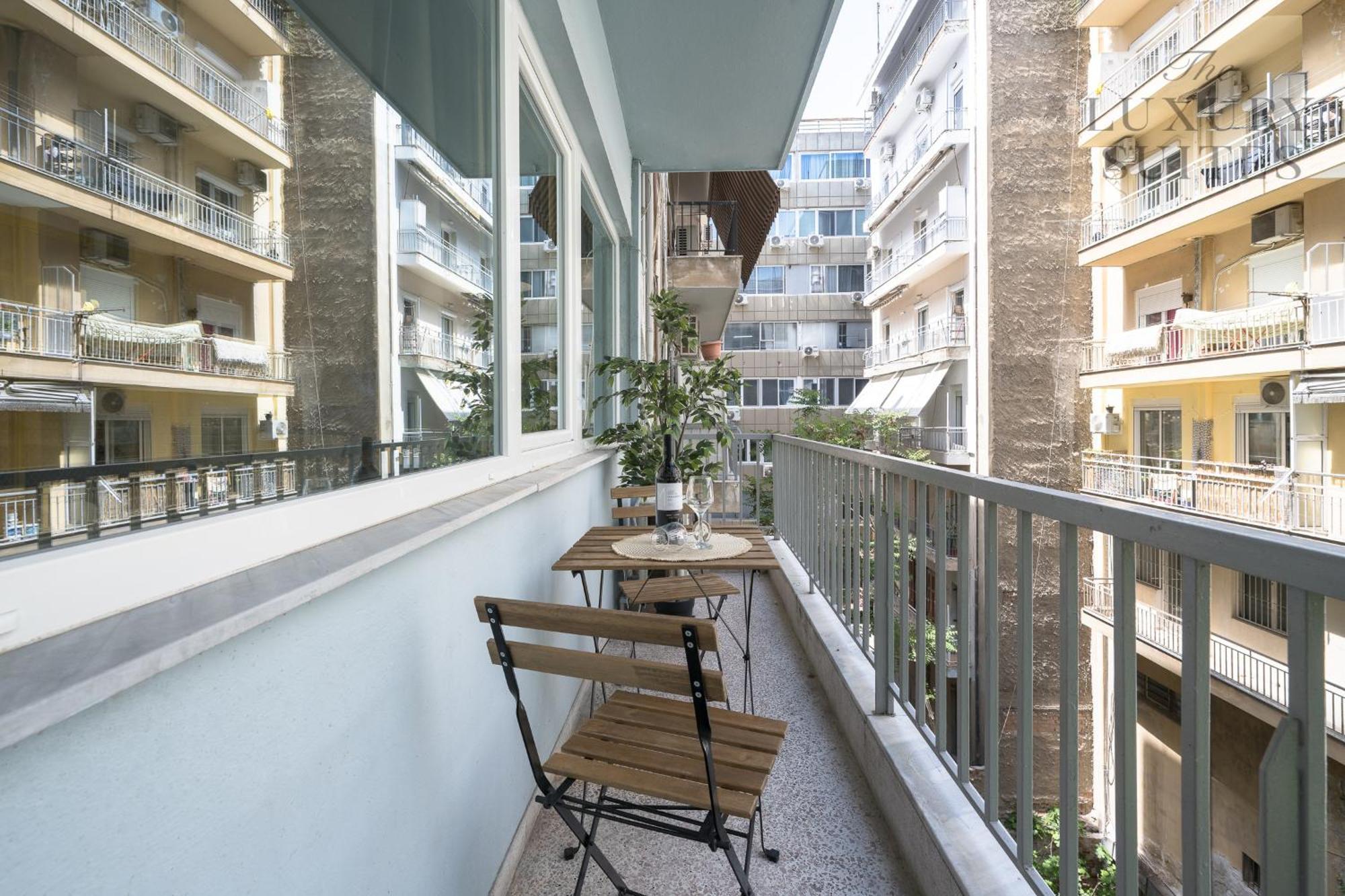 Nyma White Apartments, The Luxury Suites 塞萨洛尼基 外观 照片